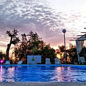 Holiday home Mirador Del Sol, 45min Playas De Donana, 35min De Sevilla, Villalba del Alcor
